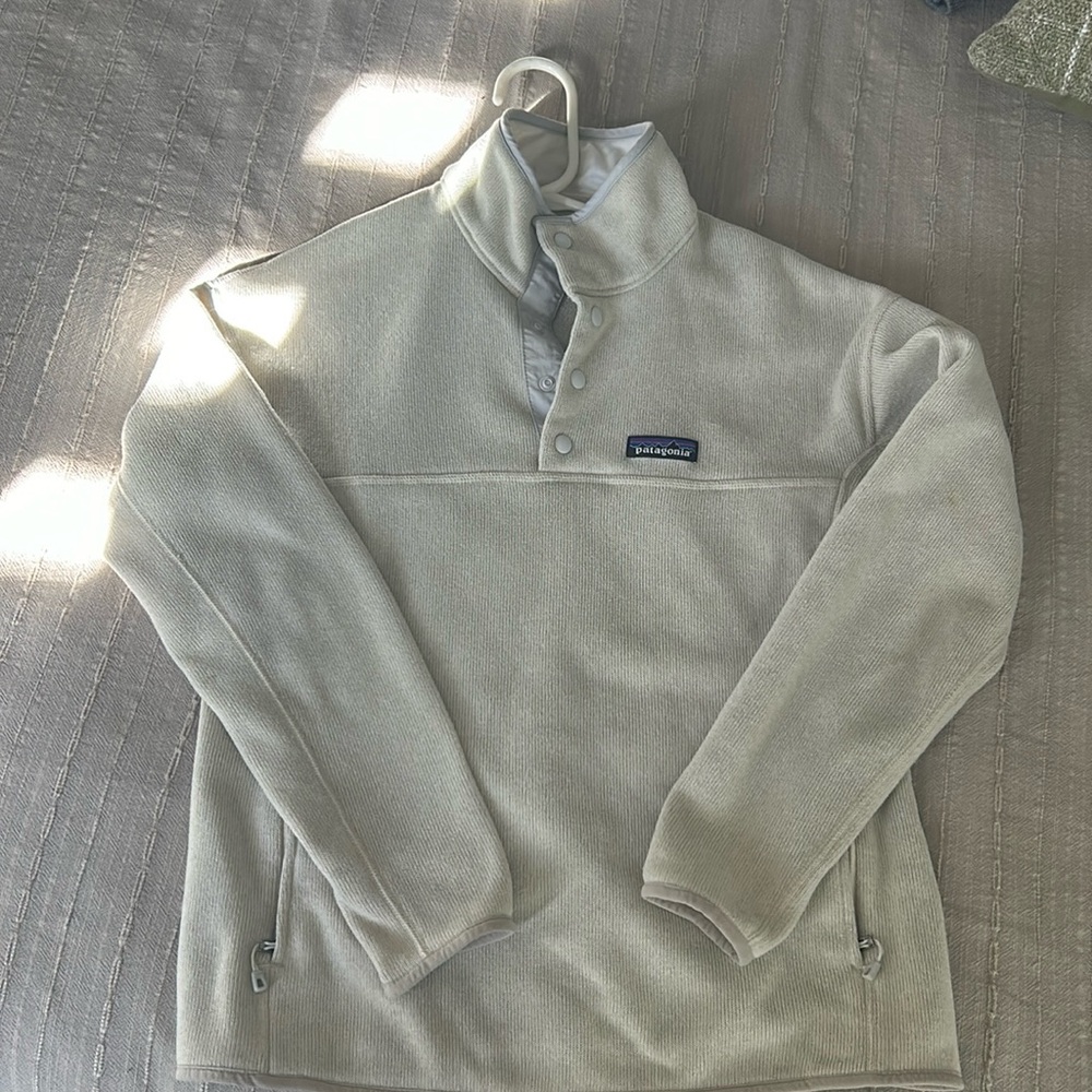 Patagonia sweater